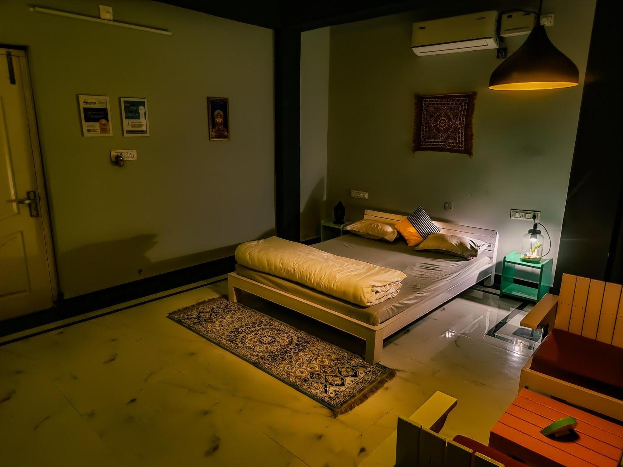 Housetale- A Traveller'S Home Bodh Gaya Room photo